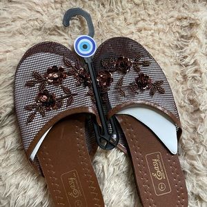 Vintage 90’s ‘Chinese Slippers’